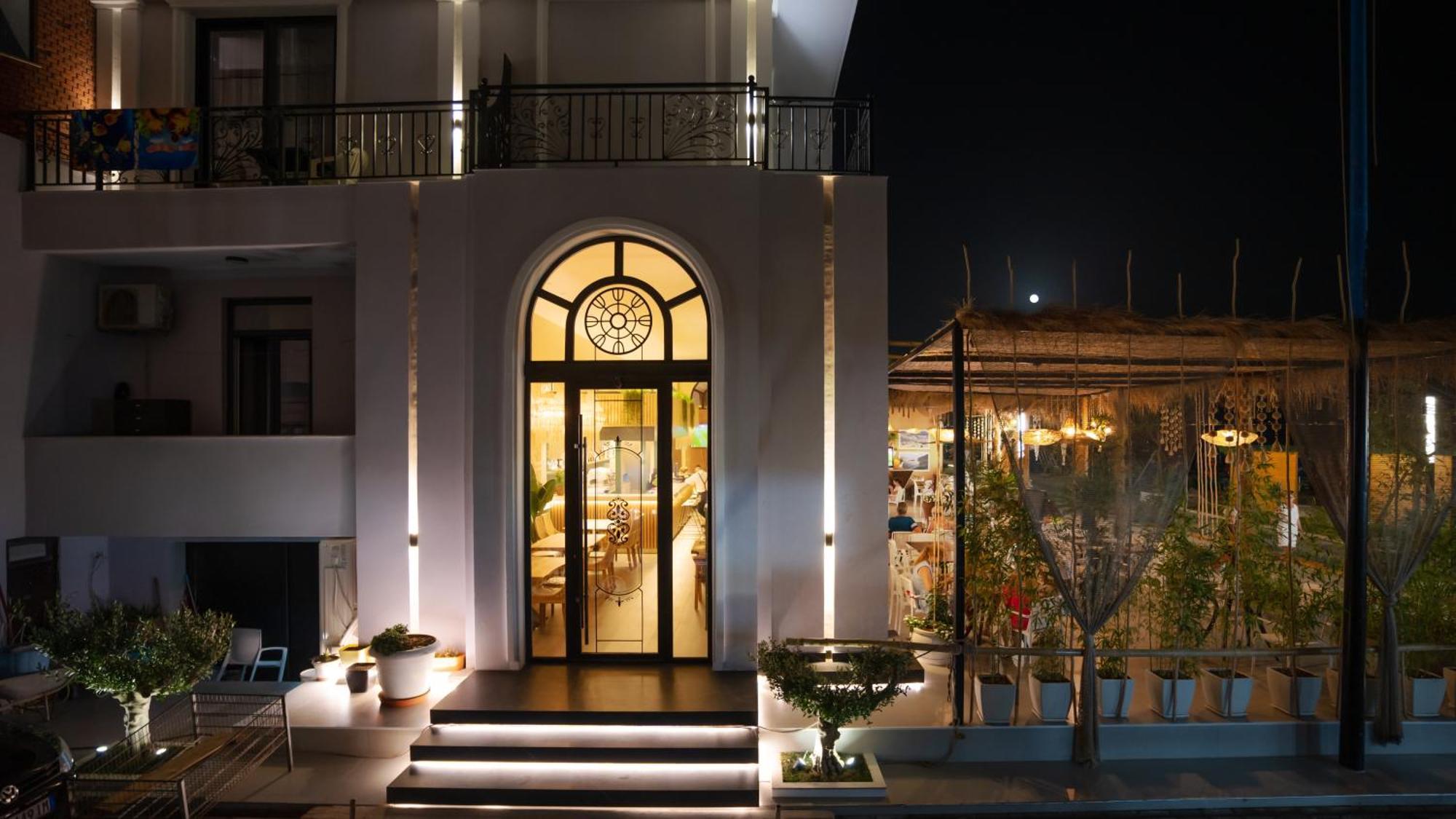 Hotel Saly Durrës 外观 照片