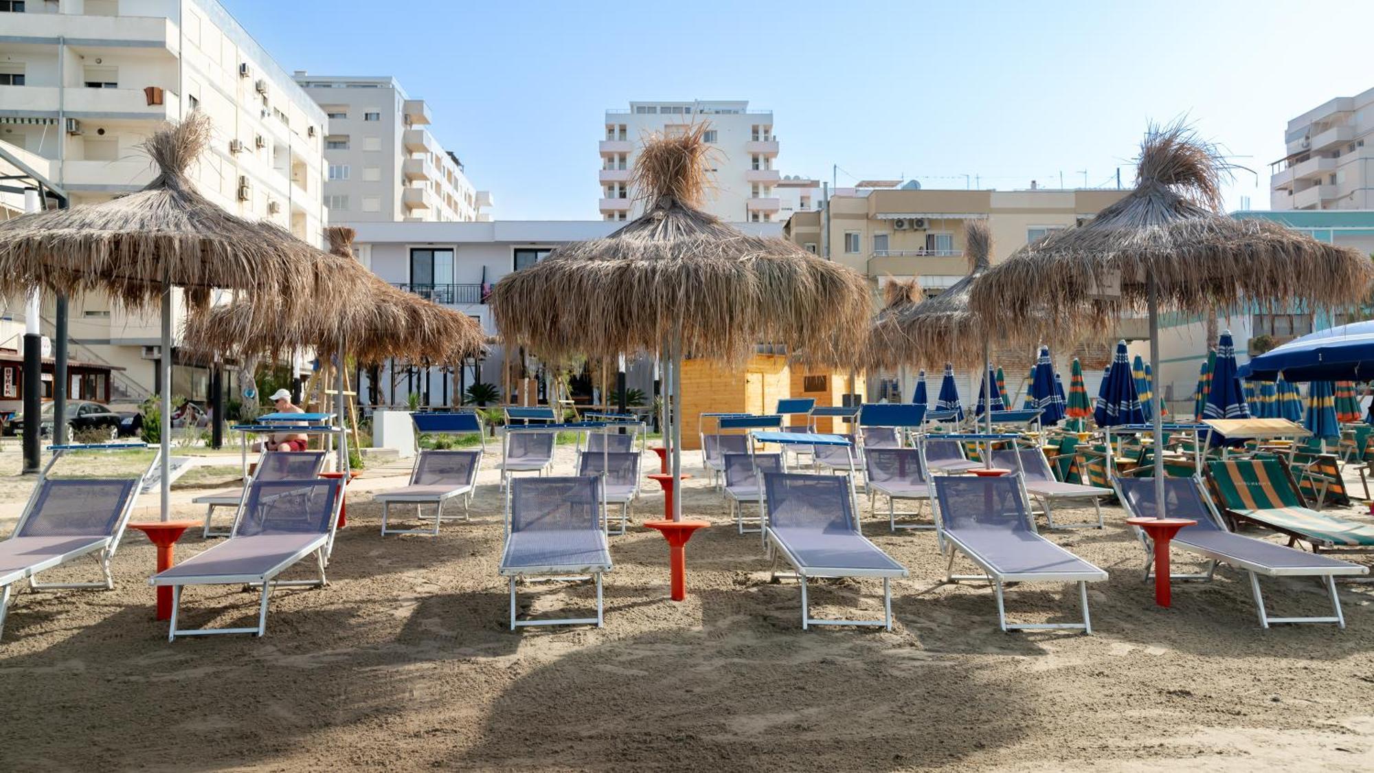Hotel Saly Durrës 外观 照片