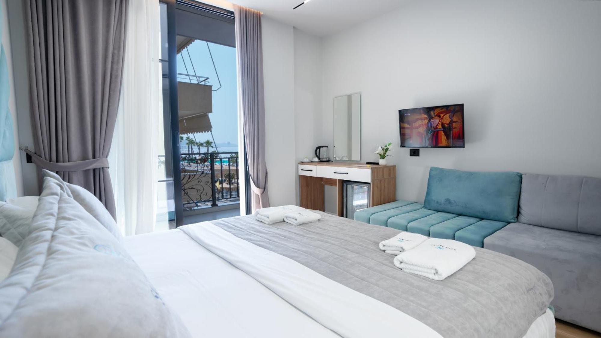 Hotel Saly Durrës 外观 照片