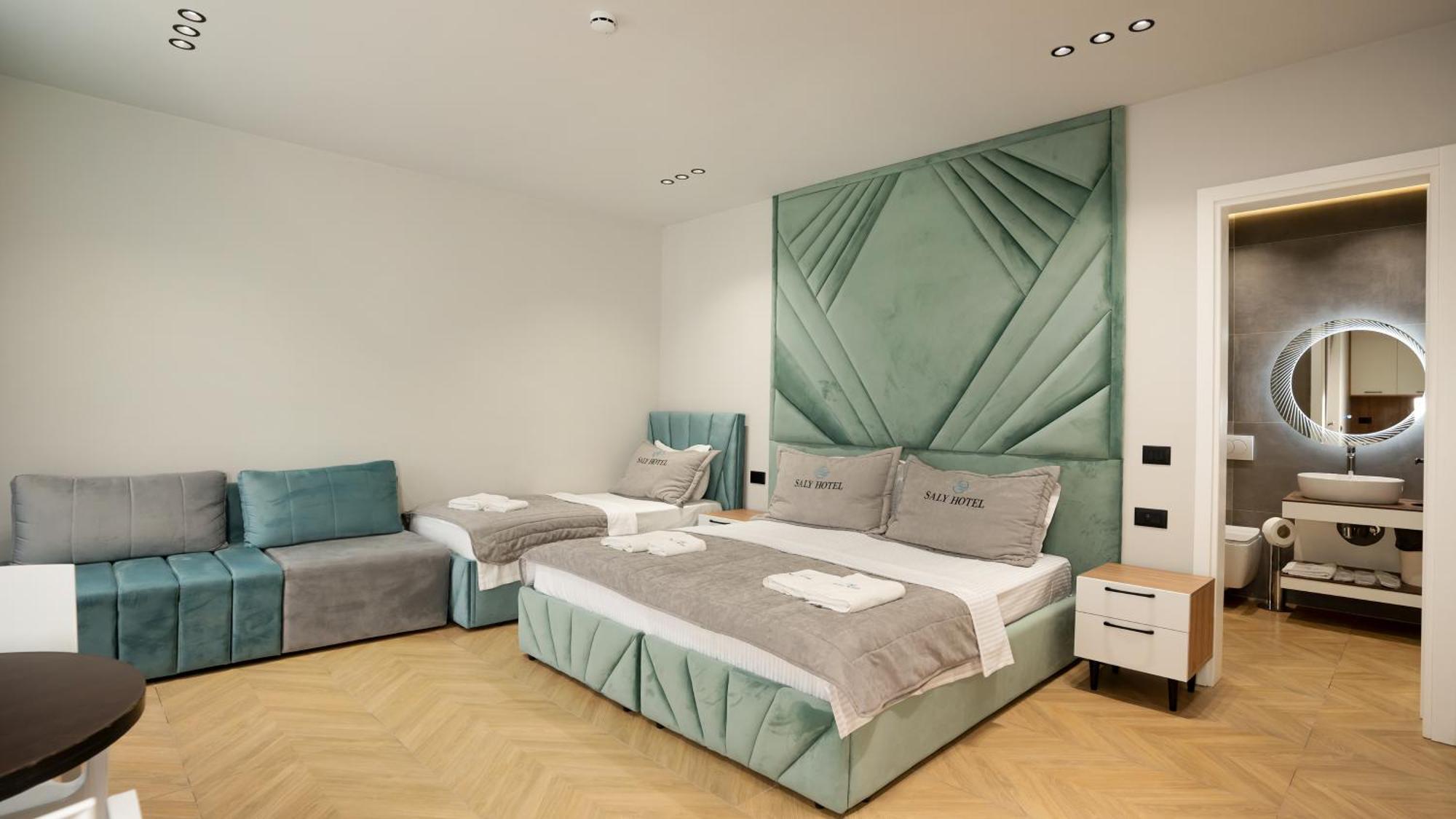 Hotel Saly Durrës 外观 照片