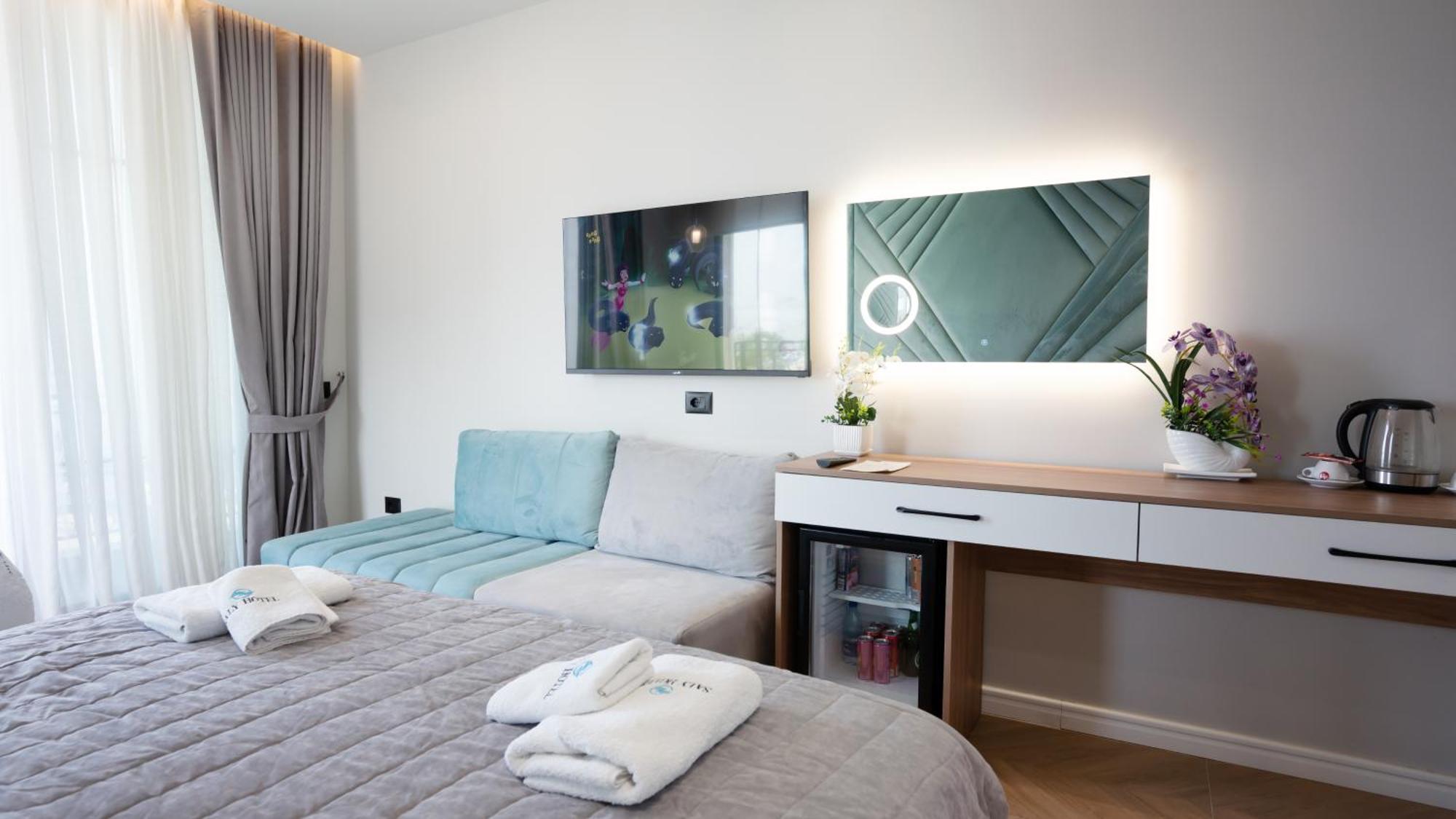 Hotel Saly Durrës 外观 照片