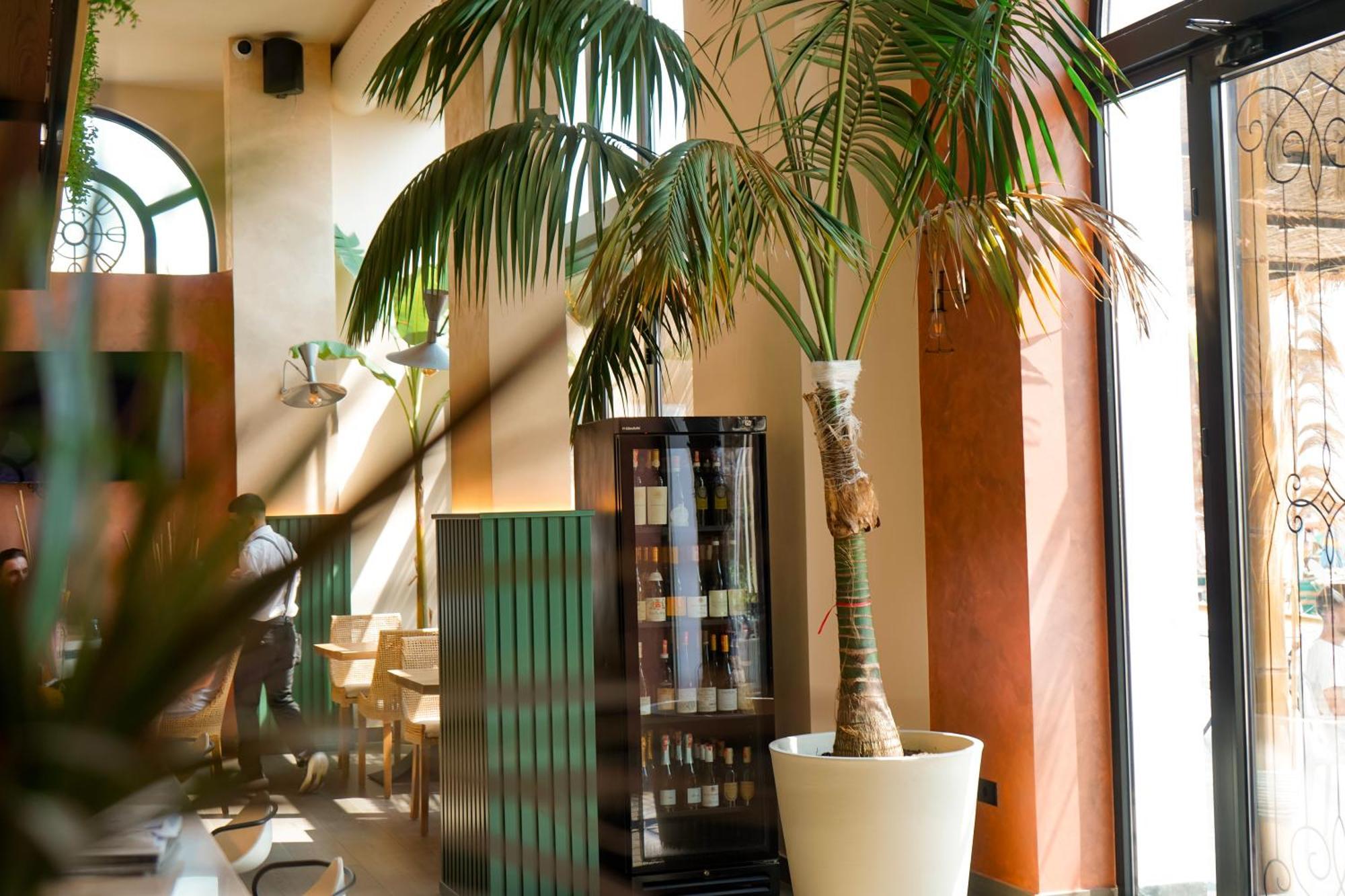 Hotel Saly Durrës 外观 照片